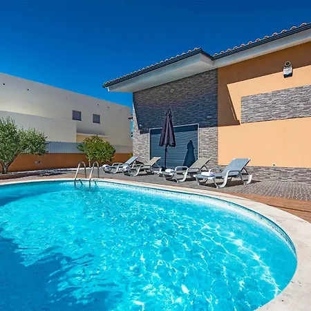 Villa Damas *