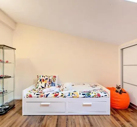 Villa Damas *
