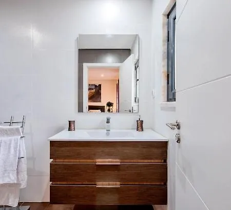 Damas Villa Azeitão